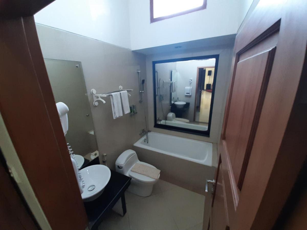 Alloro Guesthouse 巴芝丹 外观 照片
