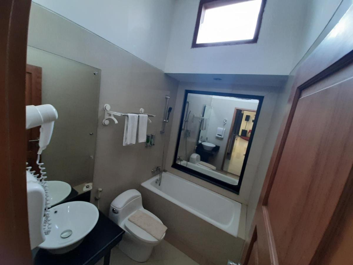 Alloro Guesthouse 巴芝丹 外观 照片